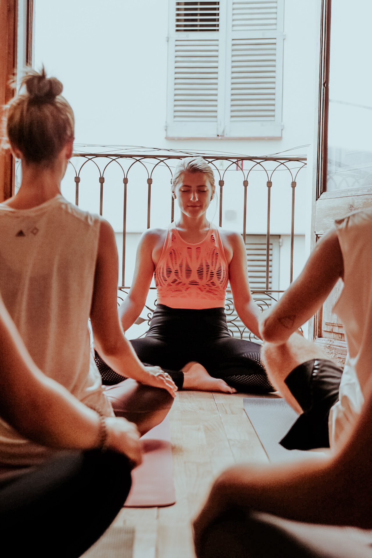 Yogaemotion Yogitos Beach Yoga House In Cascais Portugal Estoril Portugal Yoga Retreat Center Reviews Programs 2021