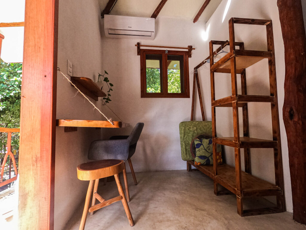 16 ideas de ESCRITORIOS para guardar hoy | decoración de unas, escritorios,  disenos de unas y más, image size:1024x768