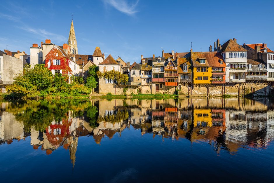 Remarkable Woman Retreat - French Countryside 8
