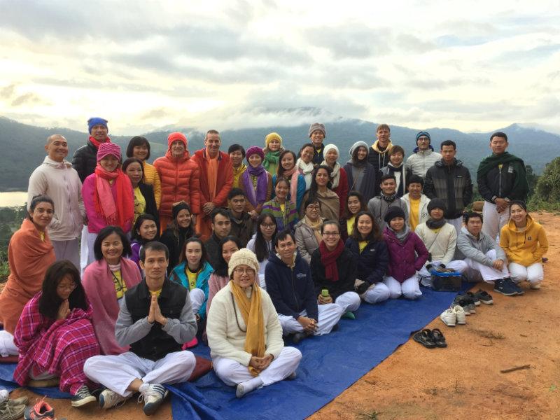Sivananda Yoga Vietnam 8