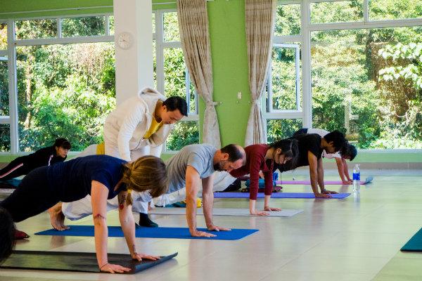 Sivananda Yoga Vietnam 7