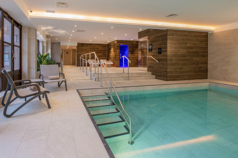 Luxury Couples Therapy Retreat Weekends in Buckinghamshire, UK 7