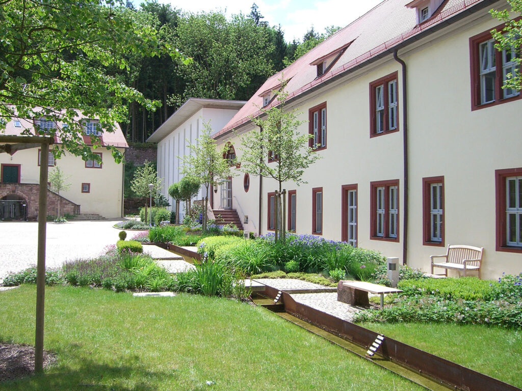 Institut für Achtsamkeit, Intuition und ganzheitliche Persönlichkeitsentwicklung