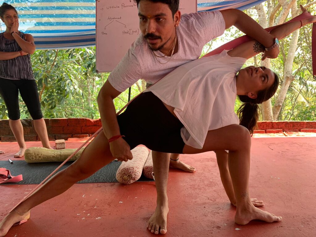 Rishikul Yogshala 3