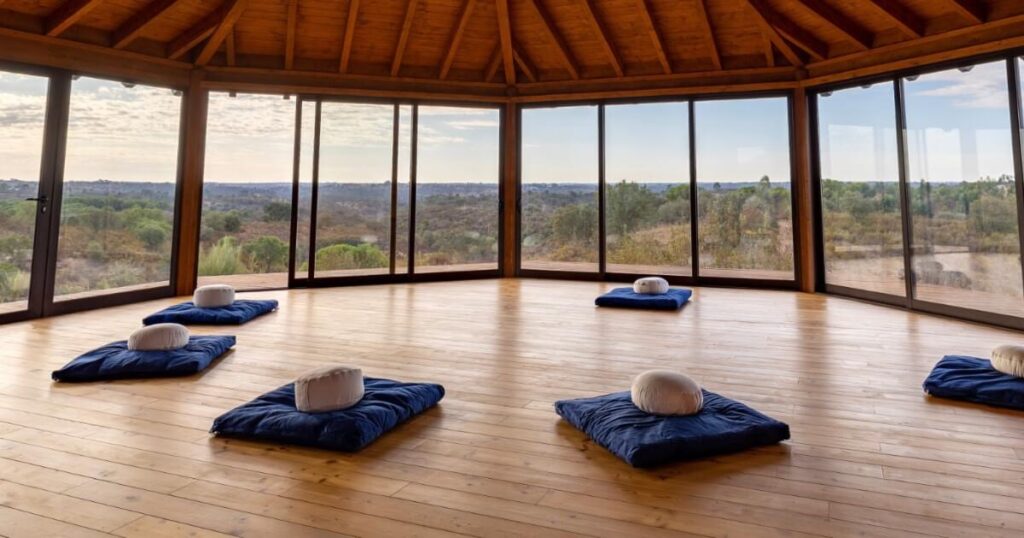 Neu Retreats 7