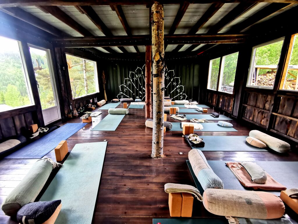 Wanderlust YOGA AS 5