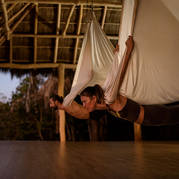 Open Aerial Yoga 2
