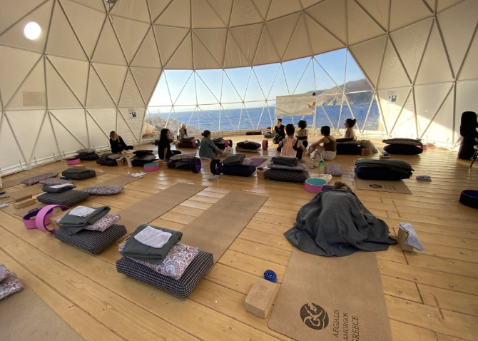 Yoga and Freediving in Greece 3