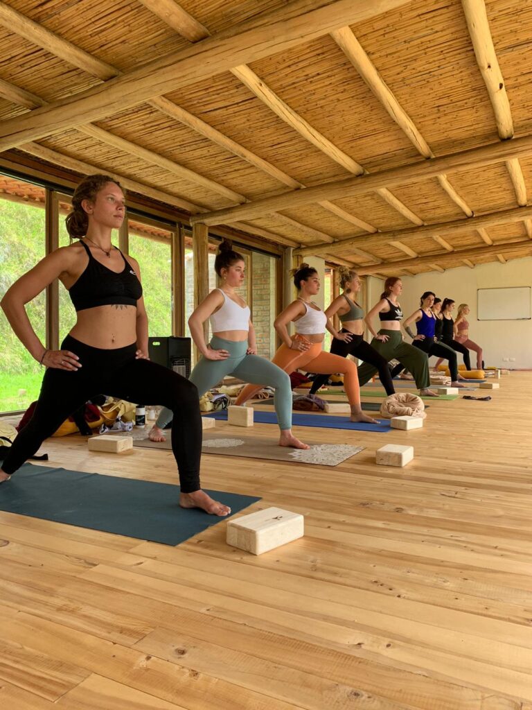 Trimurti Yoga International Ecuador