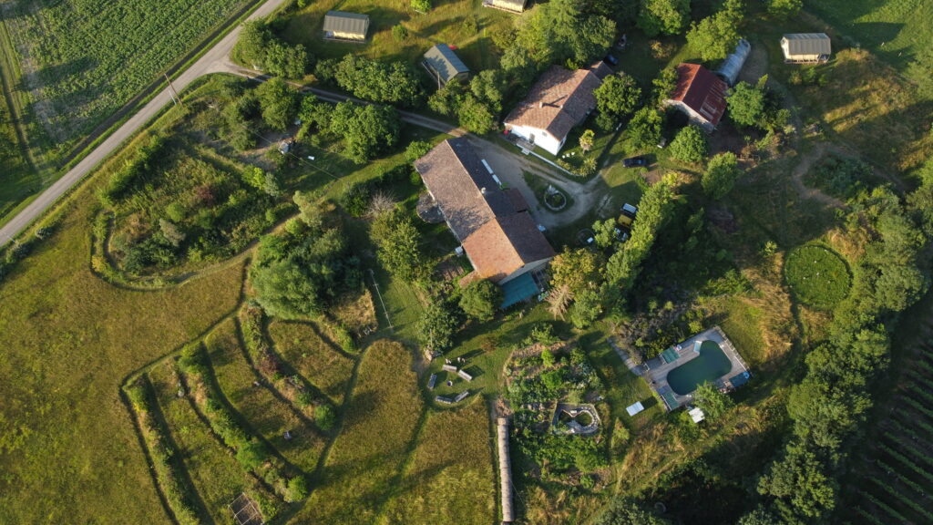 Simply Canvas Farm