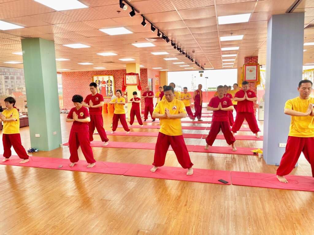 Qigong Meditation Vietnam 8