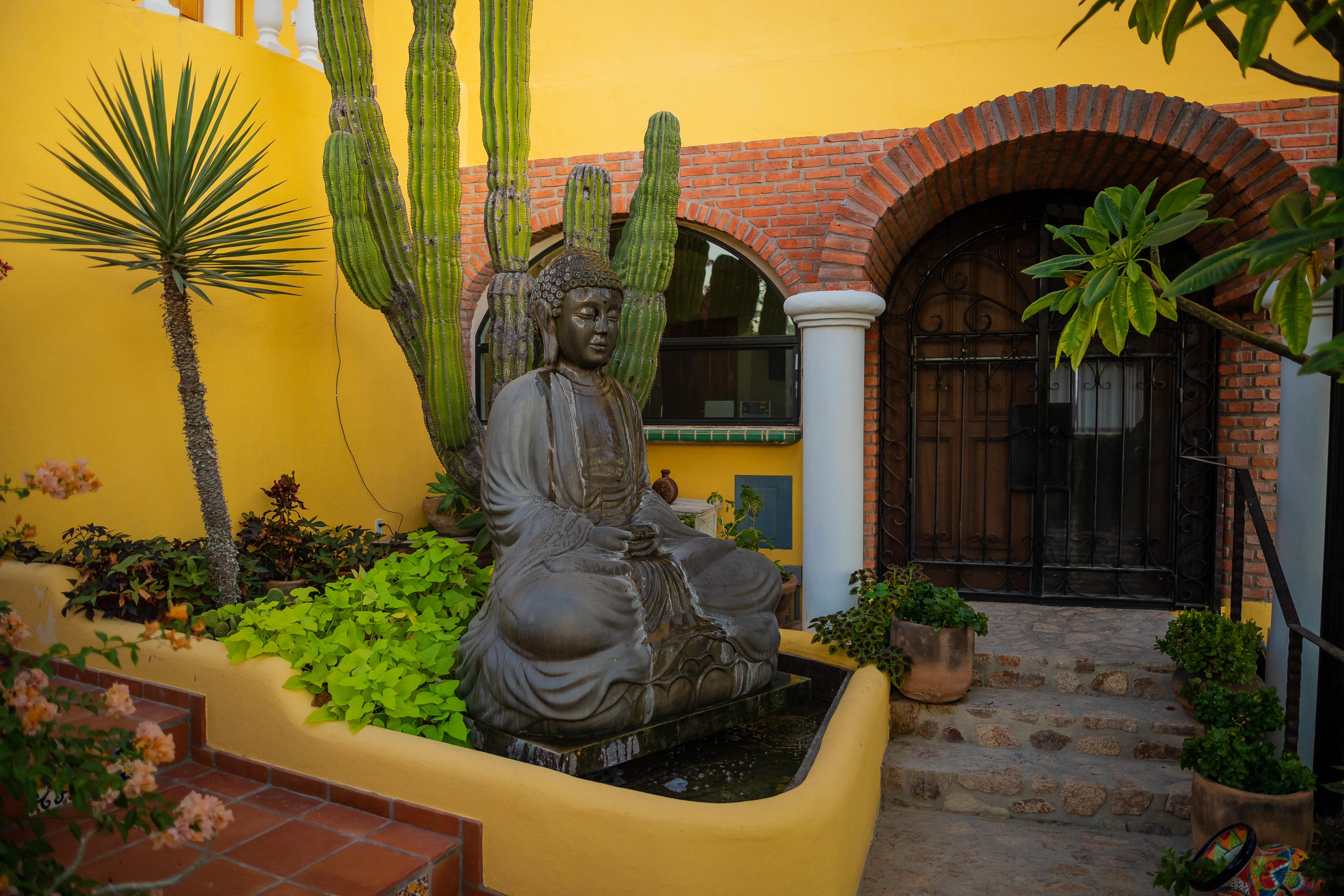 Rukhsana's Wellness & Heavenly Retreat 8