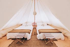 Elle Retreats 2
