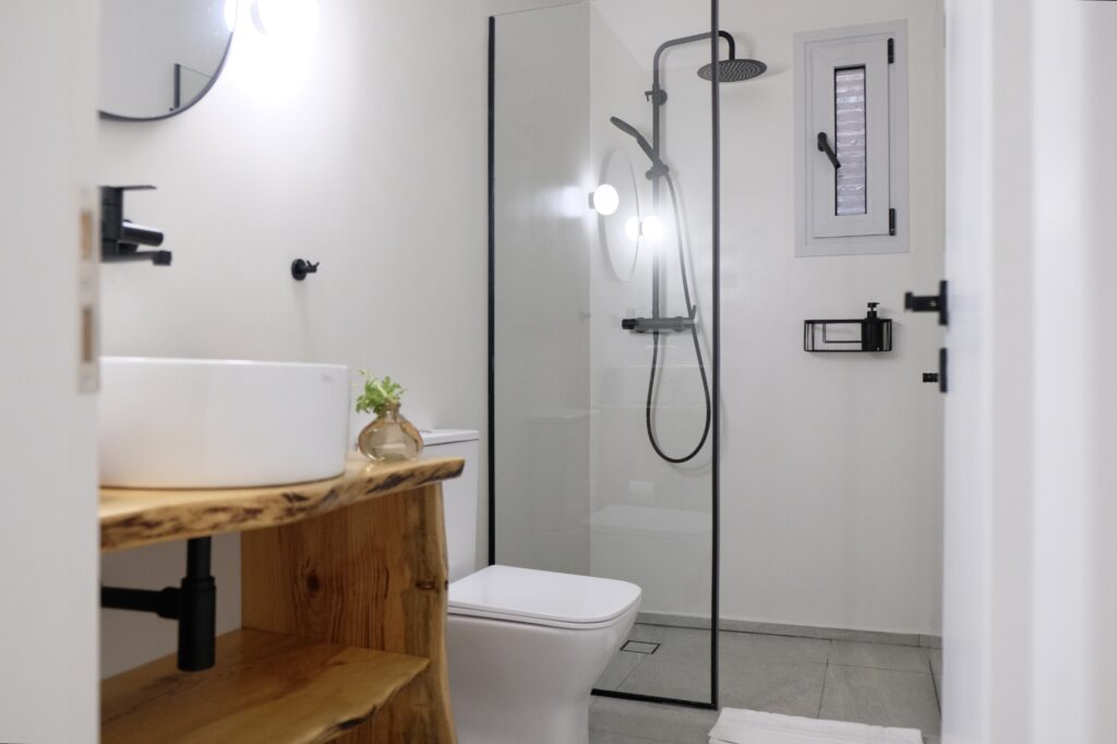 EVIA BAY SUITES & RETREATS 2