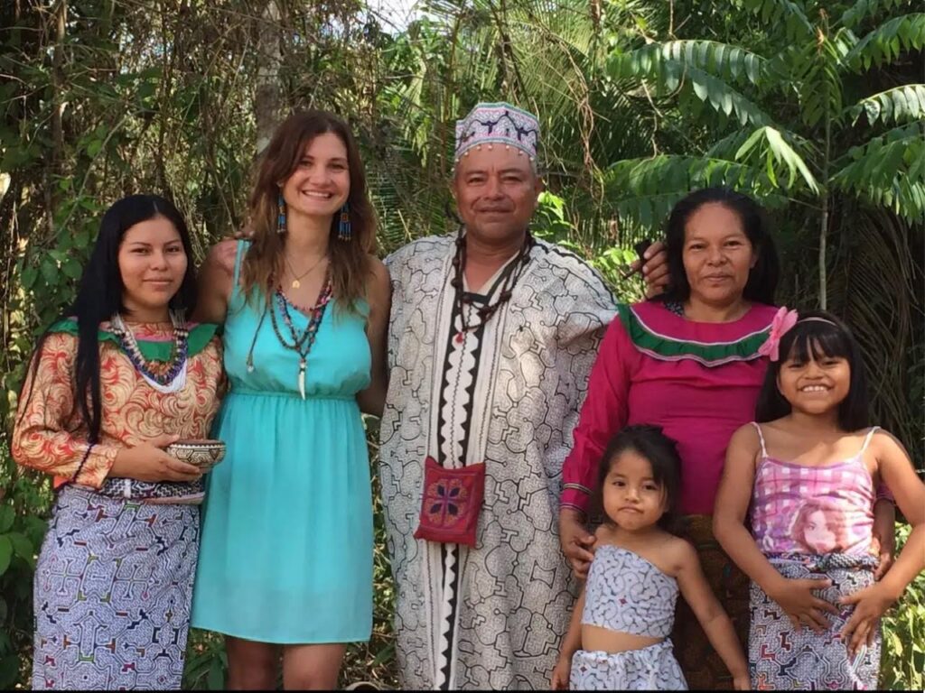 Reshin Nika Ayahuasca & Master Plant Retreat