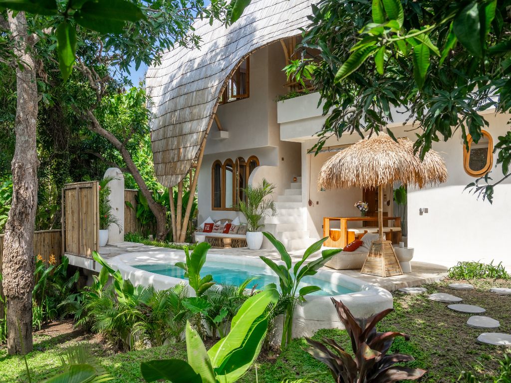 Totem Bali Surf & Yoga